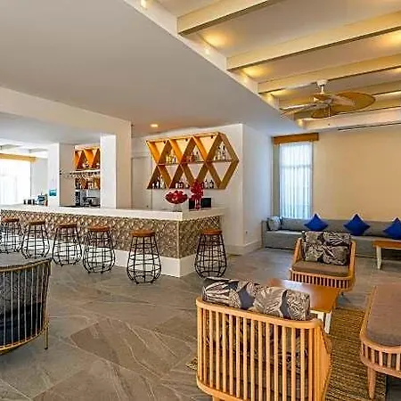 호텔 Labranda Tmt Bodrum 5*